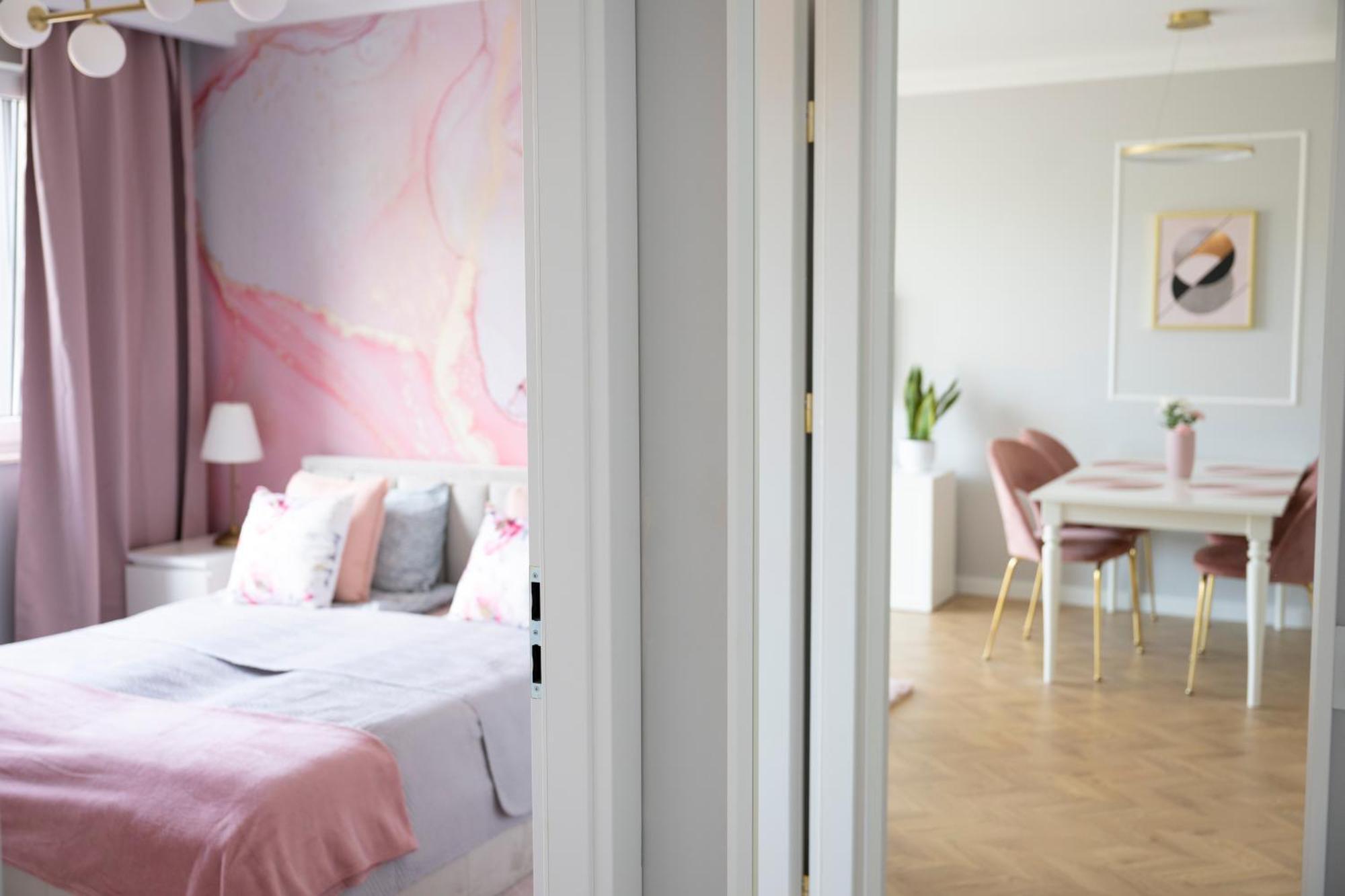 Apartamenty Deluxe Gdansk Dış mekan fotoğraf